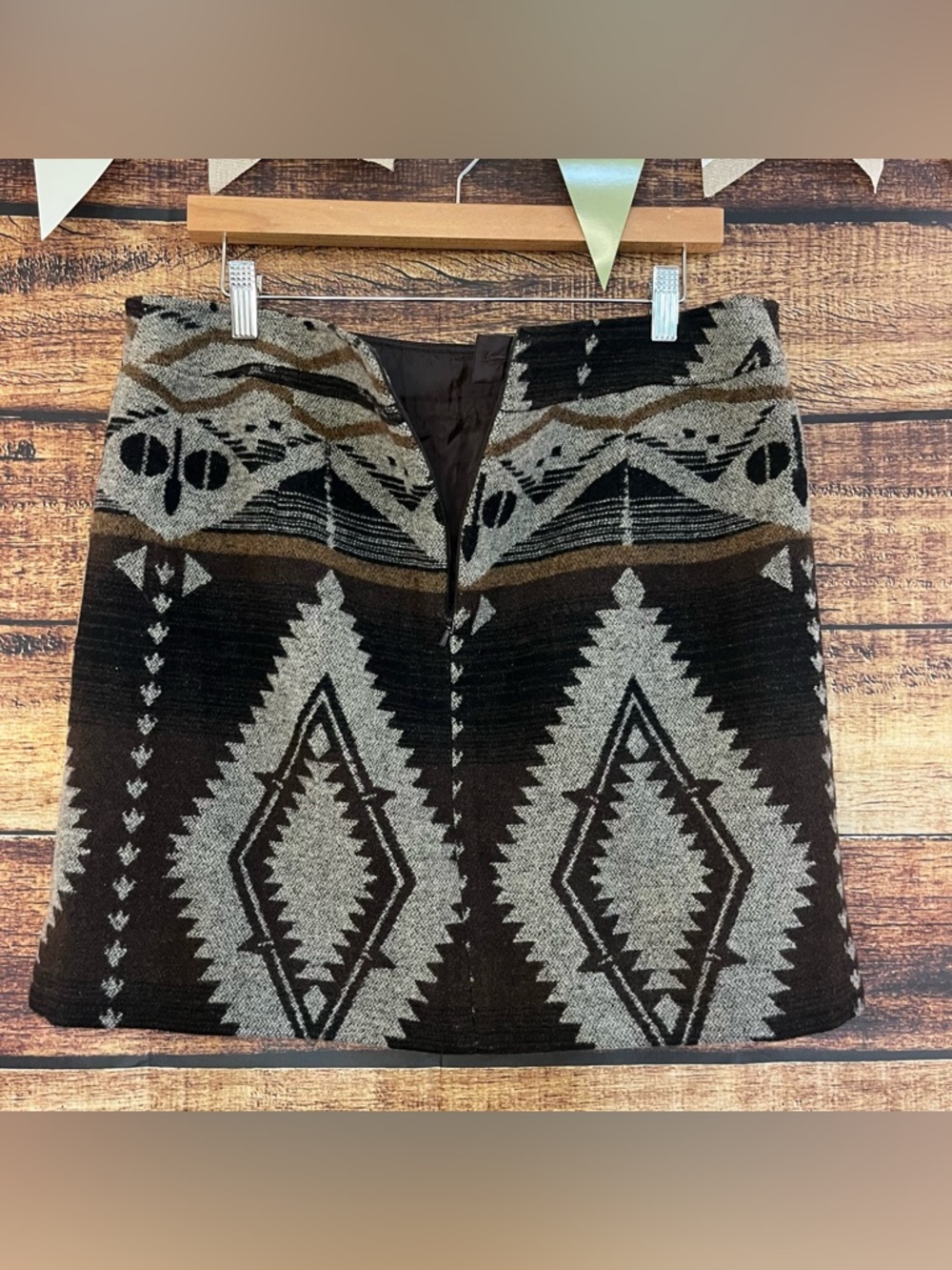 Dalia Collection Black and Brown Aztec Western Mini Skirt Size Medium - Picture 4 of 5